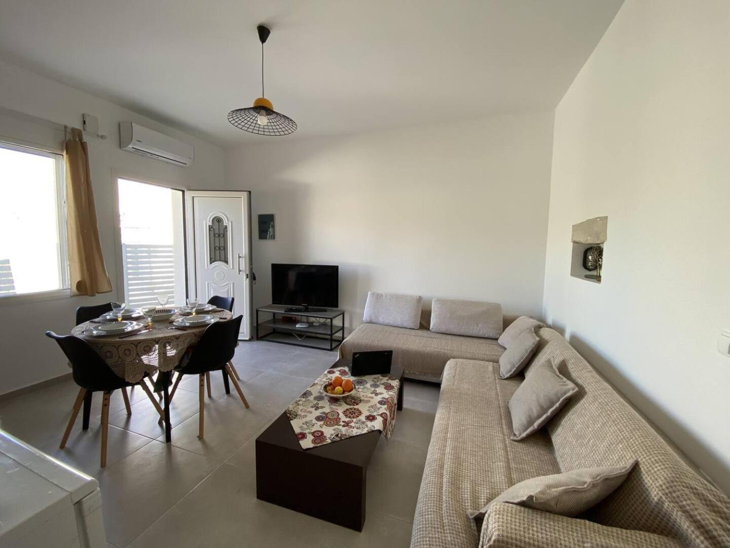 Orphanos Apartment Каміларіон Екстер'єр фото